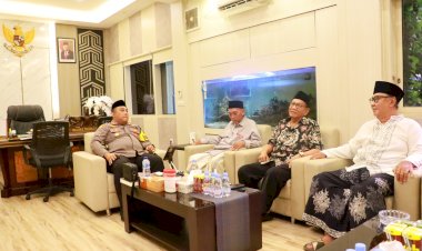 Perkuat-Jalinan-Silaturahmi-Dengan-Ulama,-Polres-Tanjungperak-Terima-Kunjungan-PCNU-Kota-Surabaya