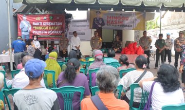 Minggu-Kasih,-Kapolresta-Sidoarjo-Gayeng-dengan-Jemaat-GPIB