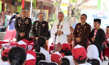 Polres-Batu-dan-Forkopimda-Gelar-Program-“KWB-Bergizi”-Dukung-Program-Pemerintah-Tingkatan-Gizi-Anak-Sekolah