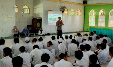 Peringati-Hardiknas-Polresta-Banyuwangi-Goes-to-School-Gelar-Binluh