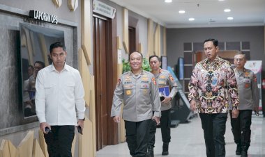 Polri-dan-Bulog-Gerak-Cepat-Stabilkan-Harga-Beras-Melalui-Gerakan-Pangan-Murah